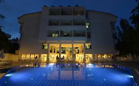 Kaftans City Hotel By Rrh&R